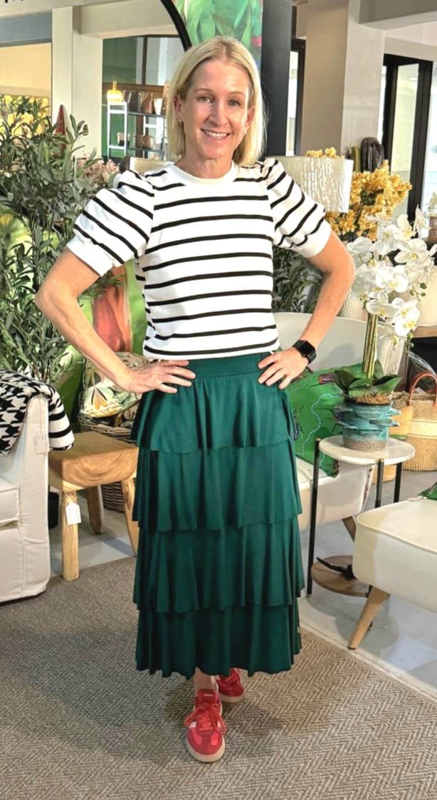 Isla Papaya | Flamenco Skirt | Emerald Green