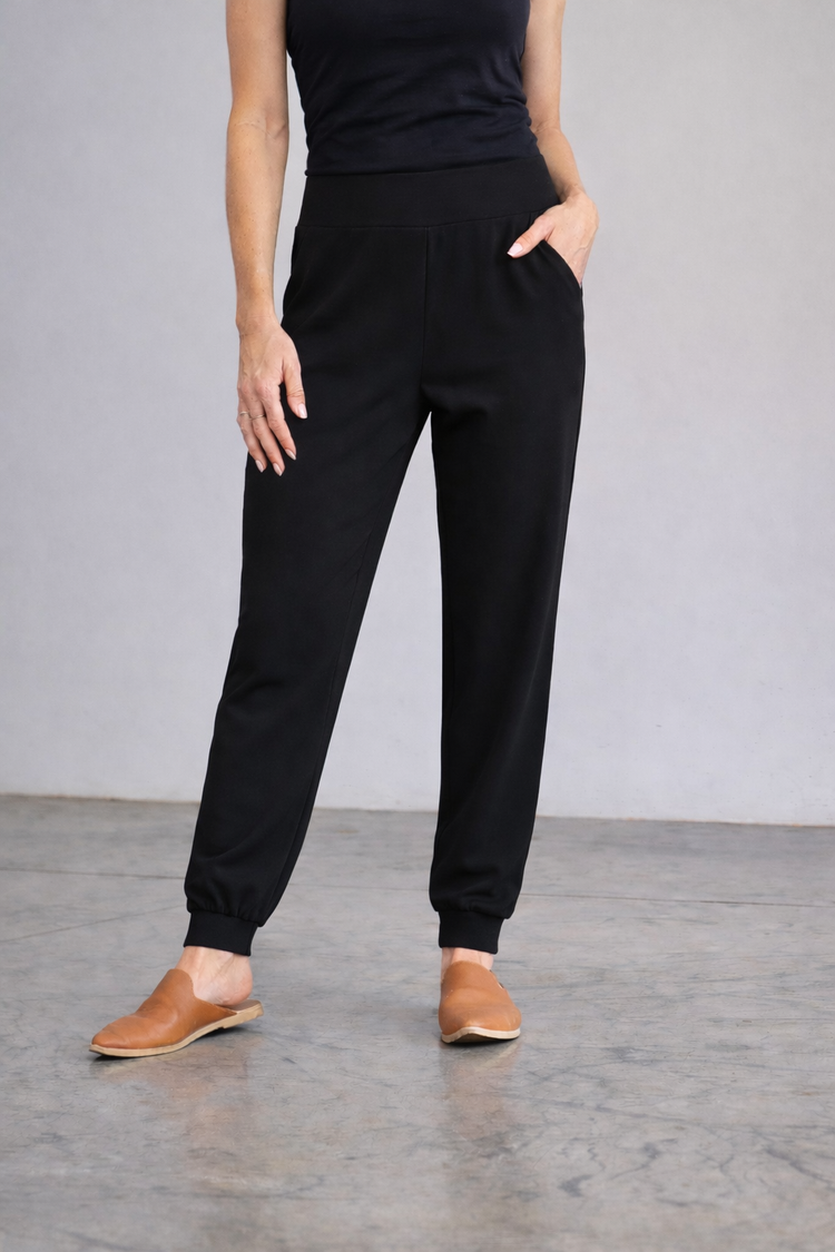 Iwant | Nova Pants | Black (ribbed)