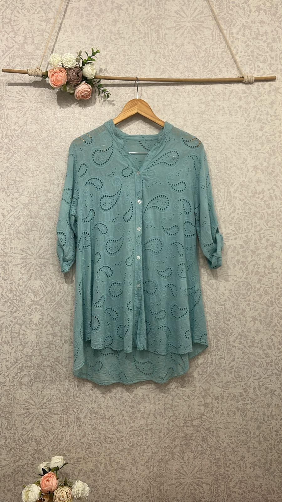 Made In Italy | Cotton Anglaise Blouse - Image 2